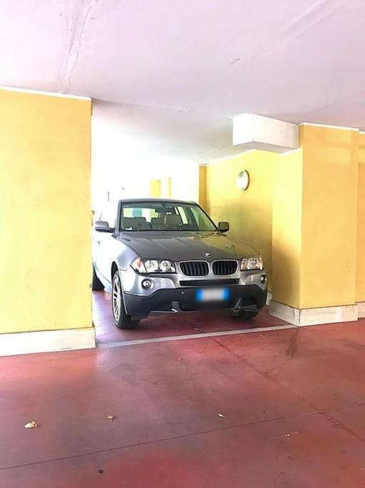 Apartment With Private Parking - Roma Est. Lunghezza Eksteriør bilde