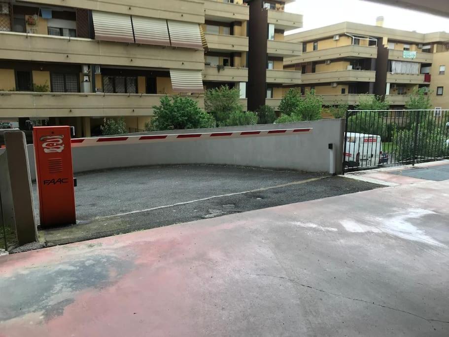 Apartment With Private Parking - Roma Est. Lunghezza Eksteriør bilde
