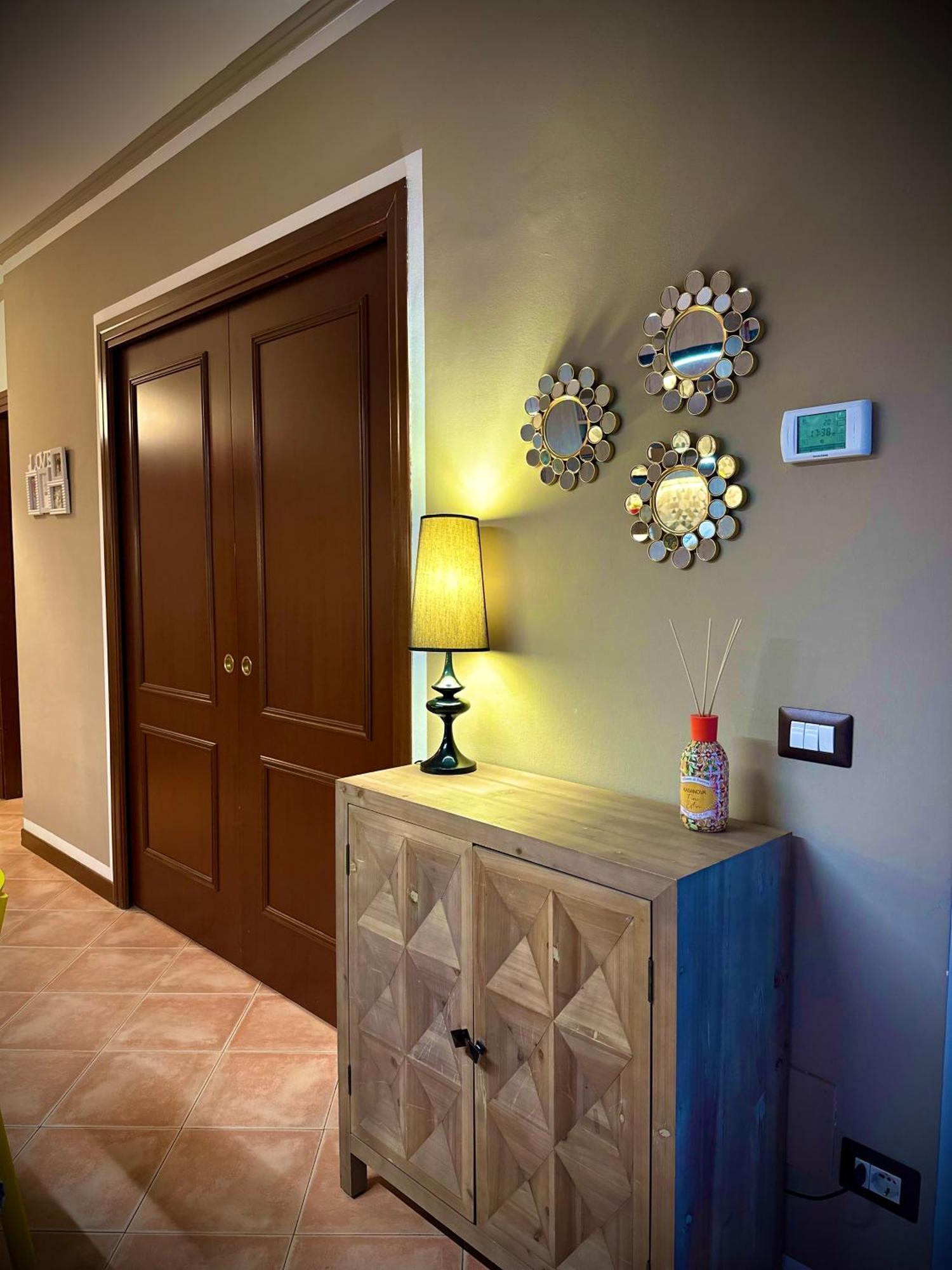 Apartment With Private Parking - Roma Est. Lunghezza Eksteriør bilde